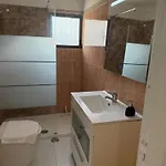 Dave Place - 3 Bedroom House