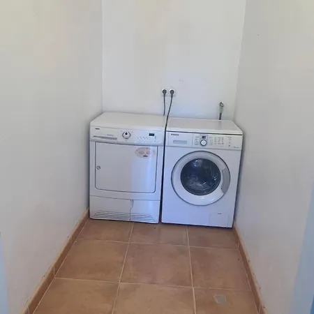 Semesterbostad Dave Place - 3 Bedroom House *