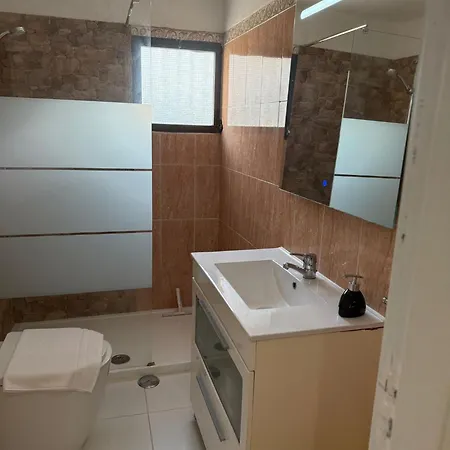 Dave Place - 3 Bedroom House