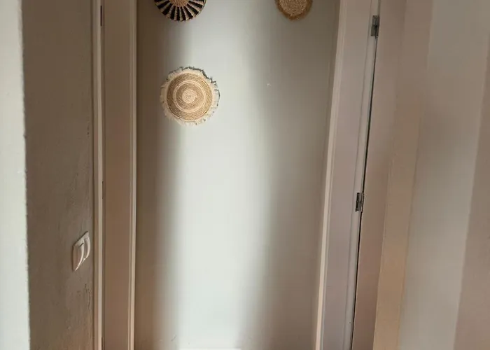 Dave Place - 3 Bedroom House *