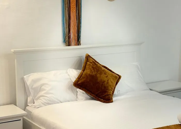 Dave Place - 3 Bedroom House * Alte