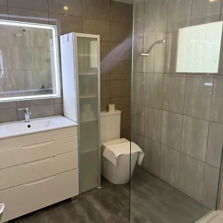 Dave Place - 3 Bedroom House Holiday home