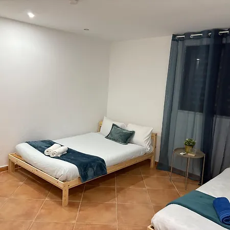 Dave Place - 3 Bedroom House Nyaraló Alte