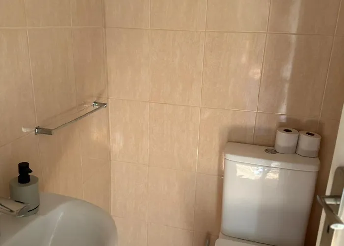 Casa vacanze Dave Place - 3 Bedroom House *