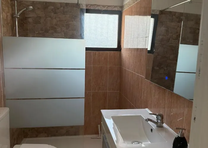 Casa vacanze Dave Place - 3 Bedroom House Alte
